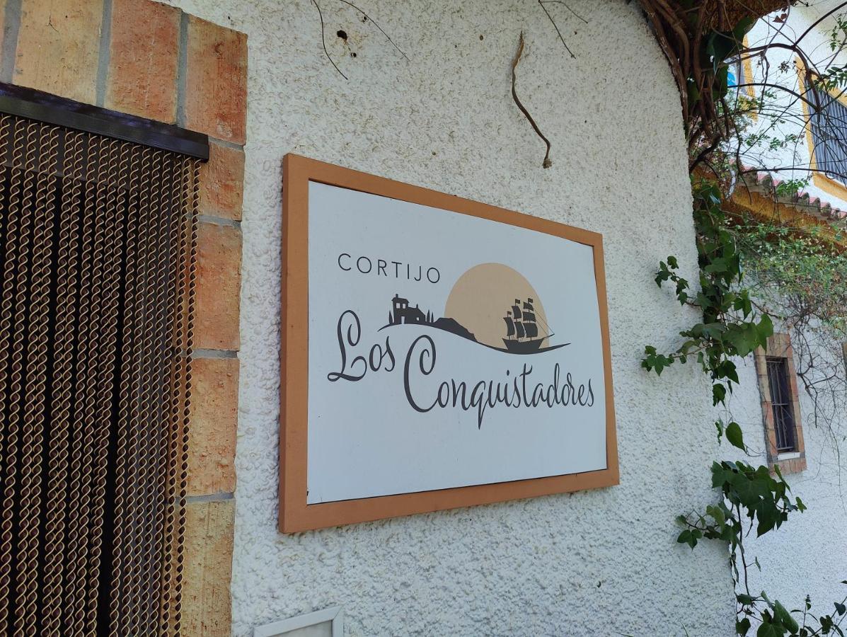 Cortijo Los Conquistadores Lucena Del Puerto Buitenkant foto